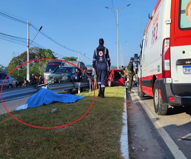 Notícias IMAGENS FORTES Militar do Exército morre na hora e outro